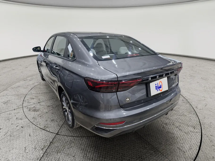 جيلي امجراند GS 2024 