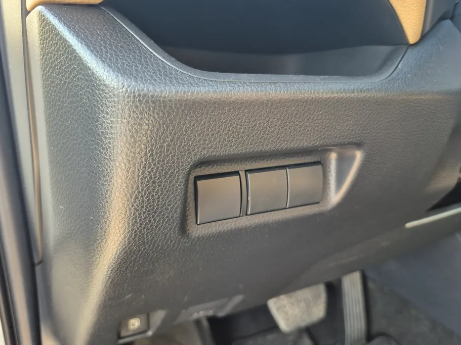 2022 Toyota RAV4 LTD Hybrid  