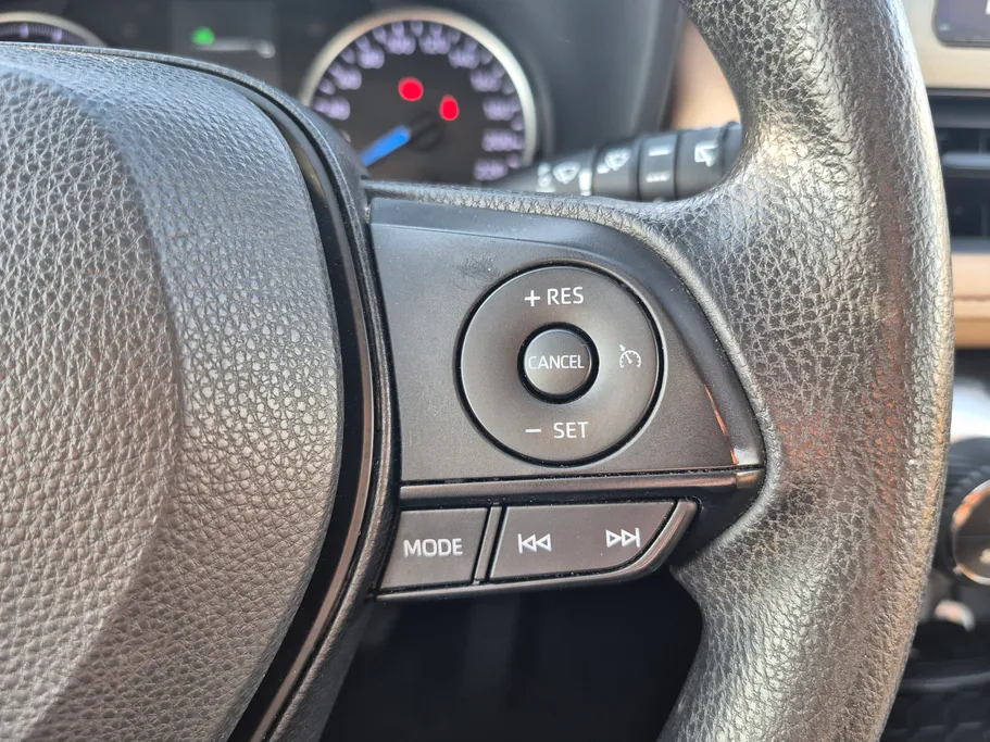 2022 Toyota RAV4 LTD Hybrid  
