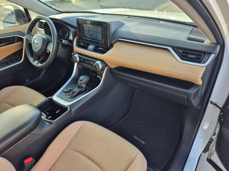 2022 Toyota RAV4 LTD Hybrid  