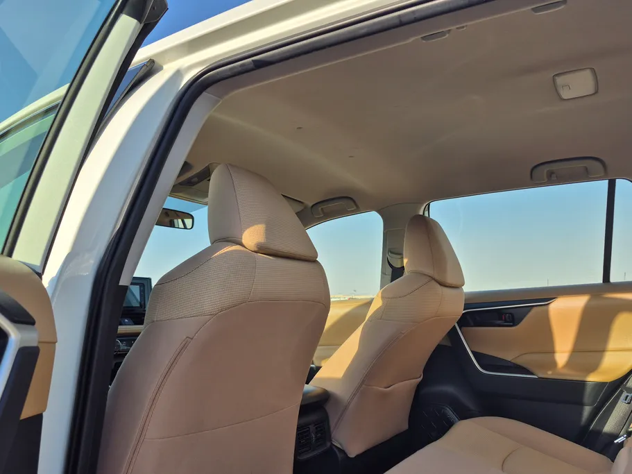 2022 Toyota RAV4 LTD Hybrid  