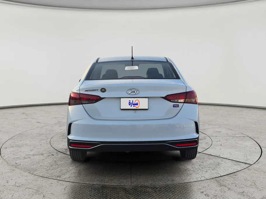 هيونداي اكسنت سمارت 2023 