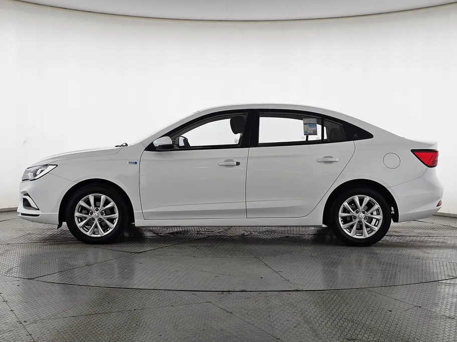 2023 MG 5 STD 