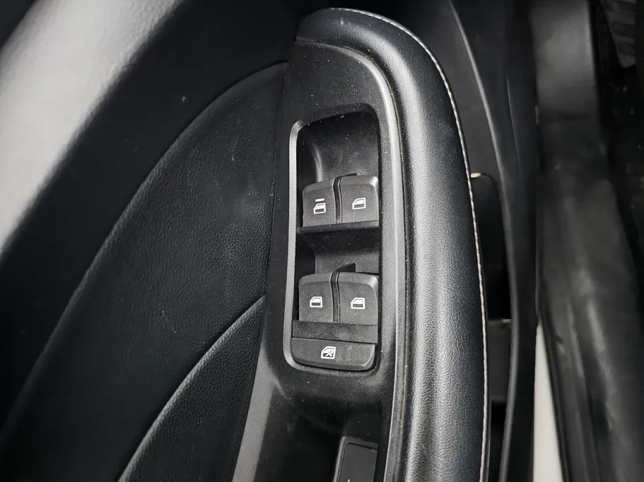 2023 MG 5 STD 