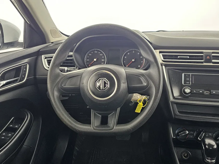 2023 MG 5 STD 