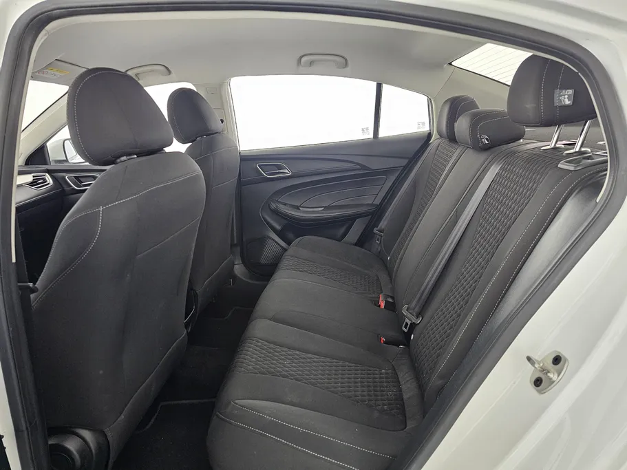 2023 MG 5 STD 
