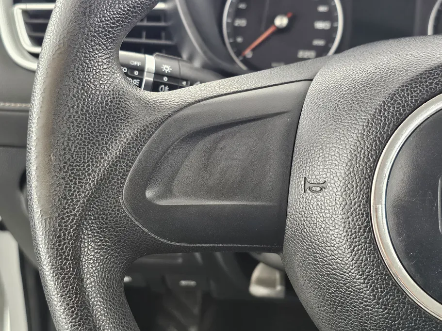 2023 MG 5 STD 