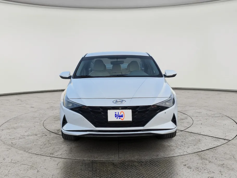 2023 Hyundai Elantra Smart 