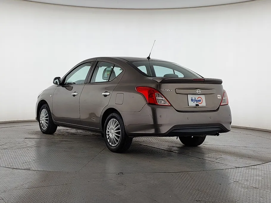 نيسان صني SV 2022 