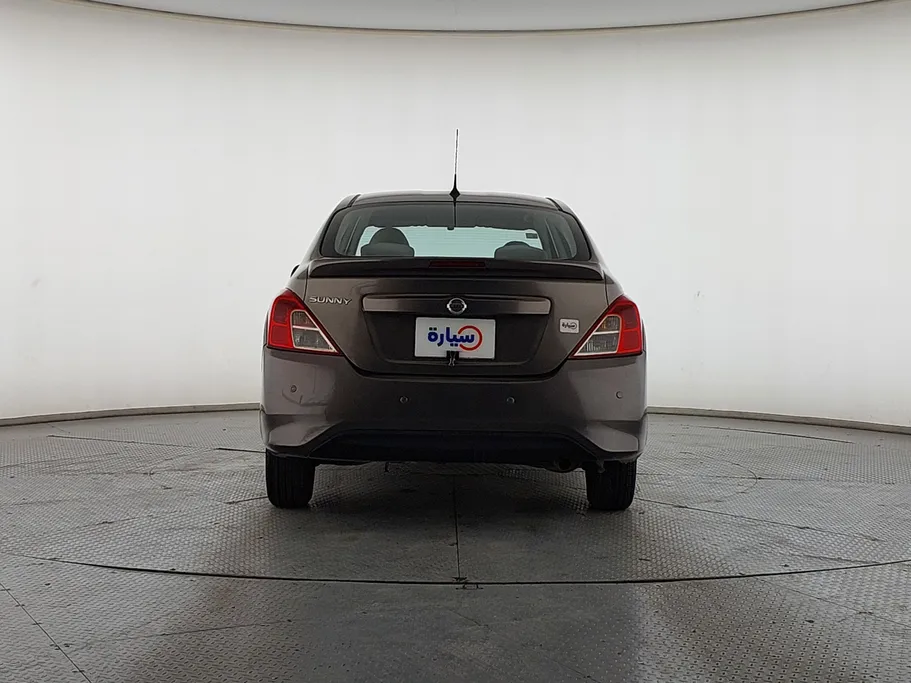 نيسان صني SV 2022 