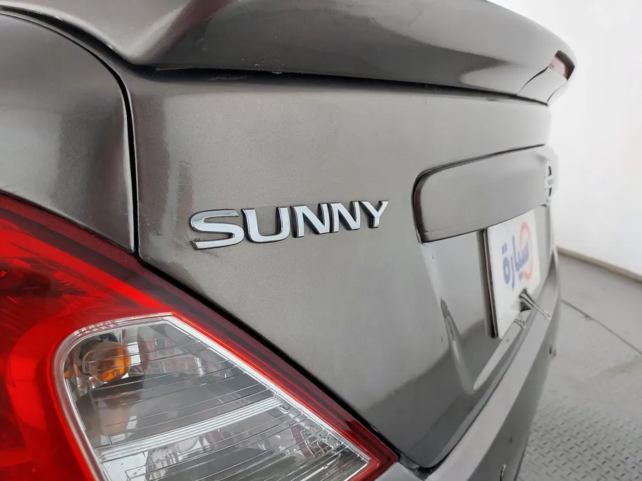 نيسان صني SV 2022 