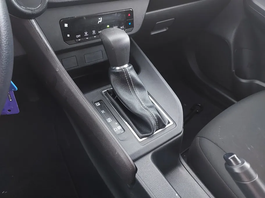 2024 Toyota Yaris  Y 