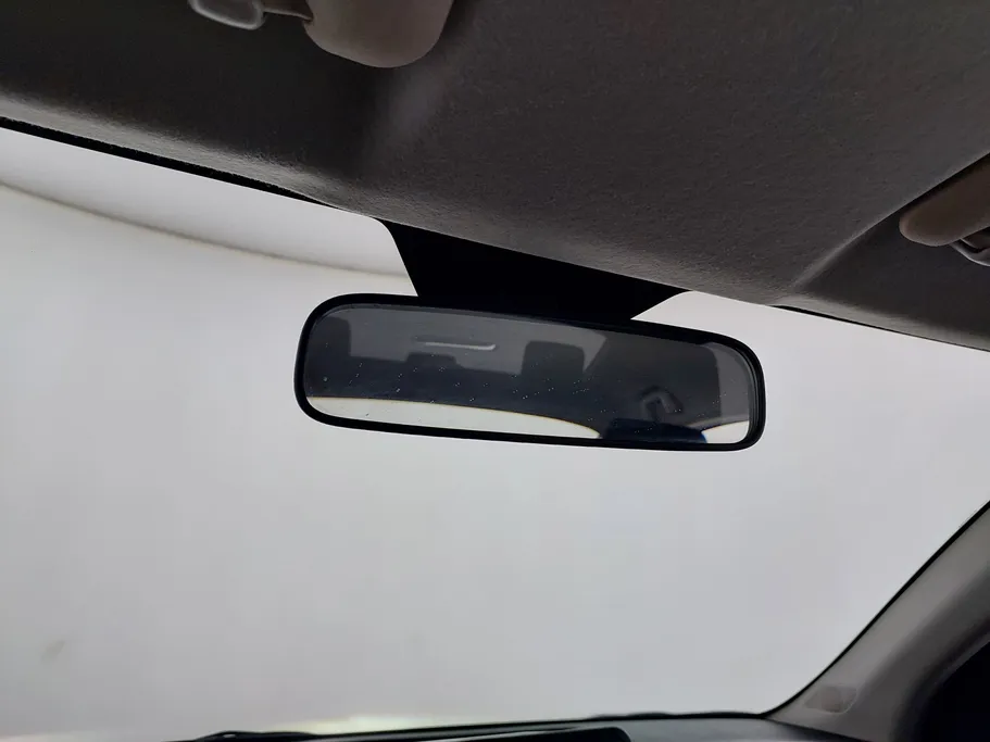 2024 Toyota Yaris  Y 