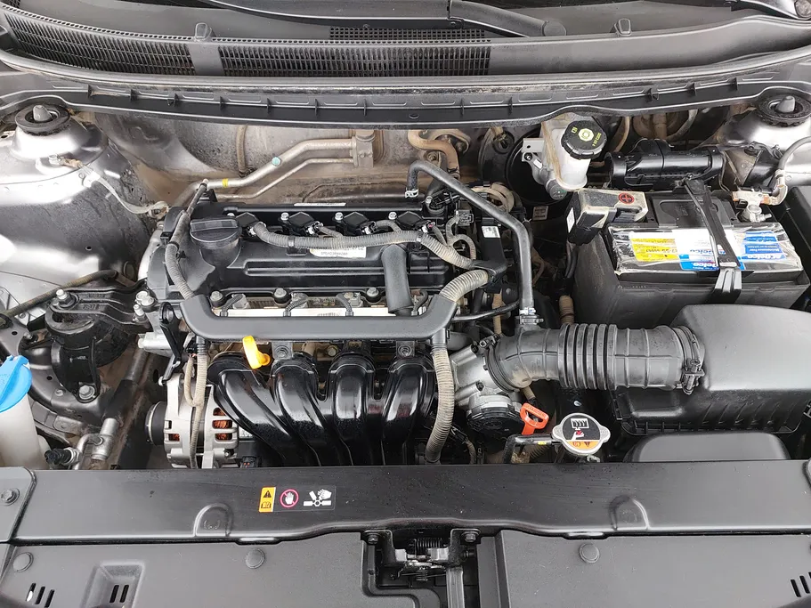 2022 Kia Pegas LX 