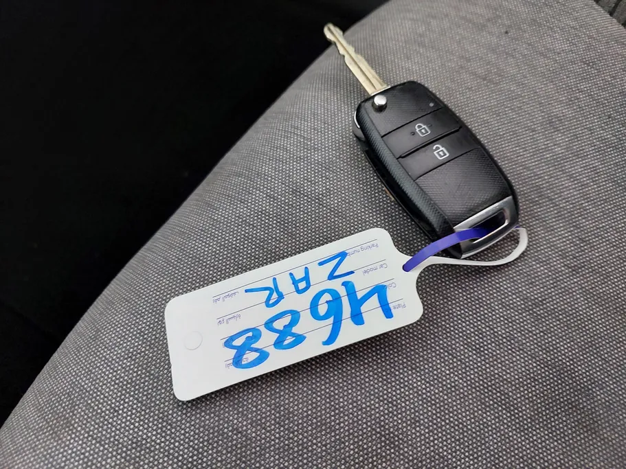 2022 Kia Pegas LX 