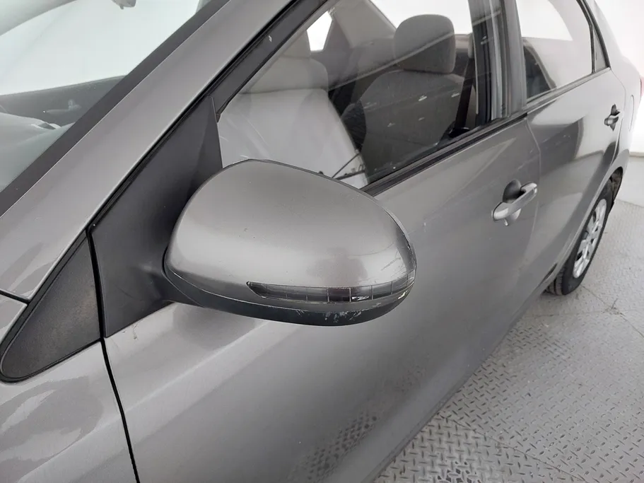 2022 Kia Pegas LX 