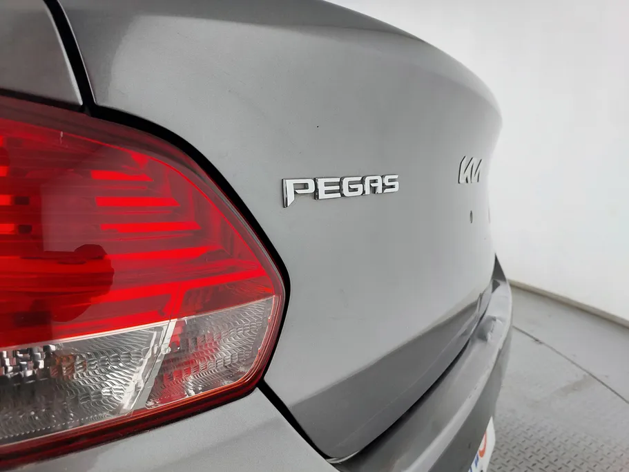 2022 Kia Pegas LX 