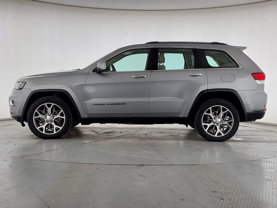 2020 Jeep Grand Cherokee ليمتد 