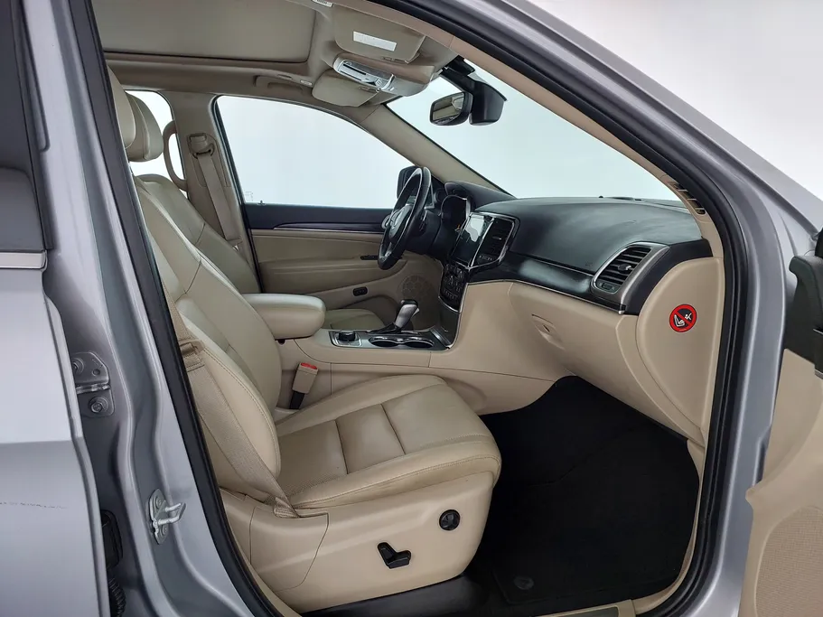 2020 Jeep Grand Cherokee ليمتد 