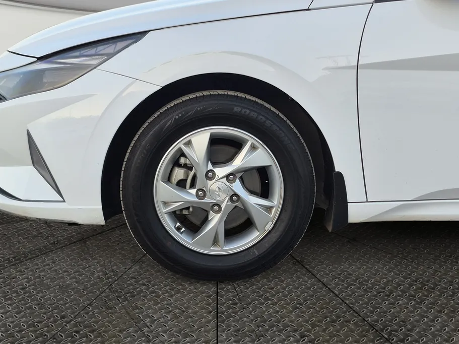 2023 Hyundai Elantra Fleet 