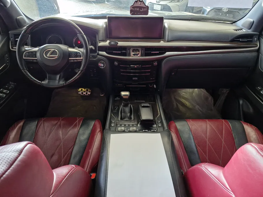 لكزس LX 570 Black Ed. 2021 