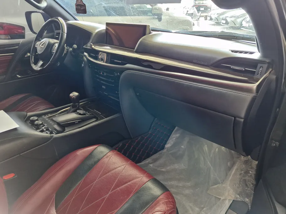 لكزس LX 570 Black Ed. 2021 