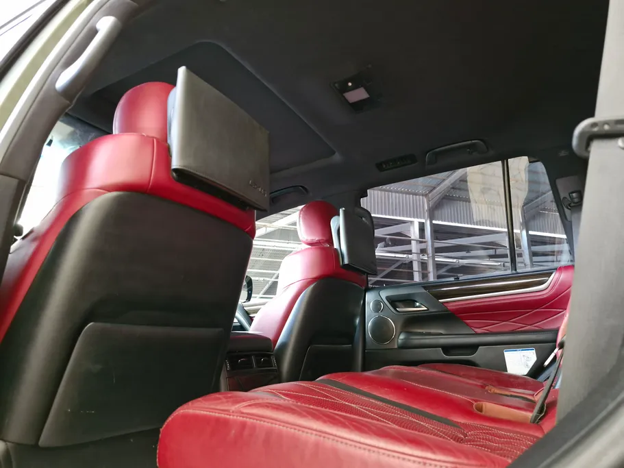 لكزس LX 570 Black Ed. 2021 