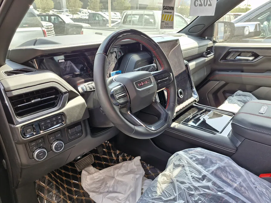 2025 GMC Yukon AT4 