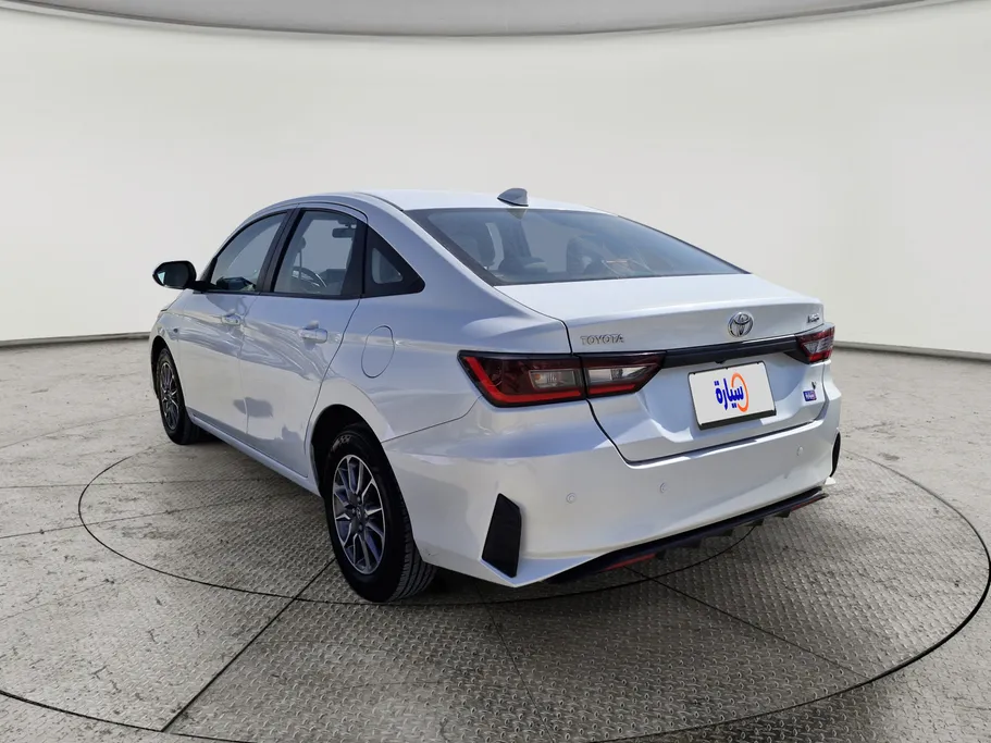 2023 Toyota Yaris  Y 