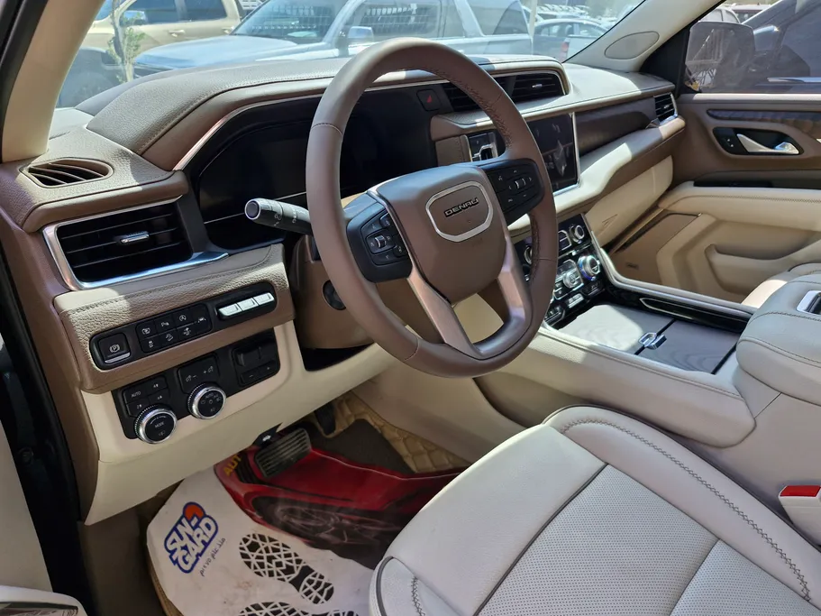 2024 GMC Yukon Denali 
