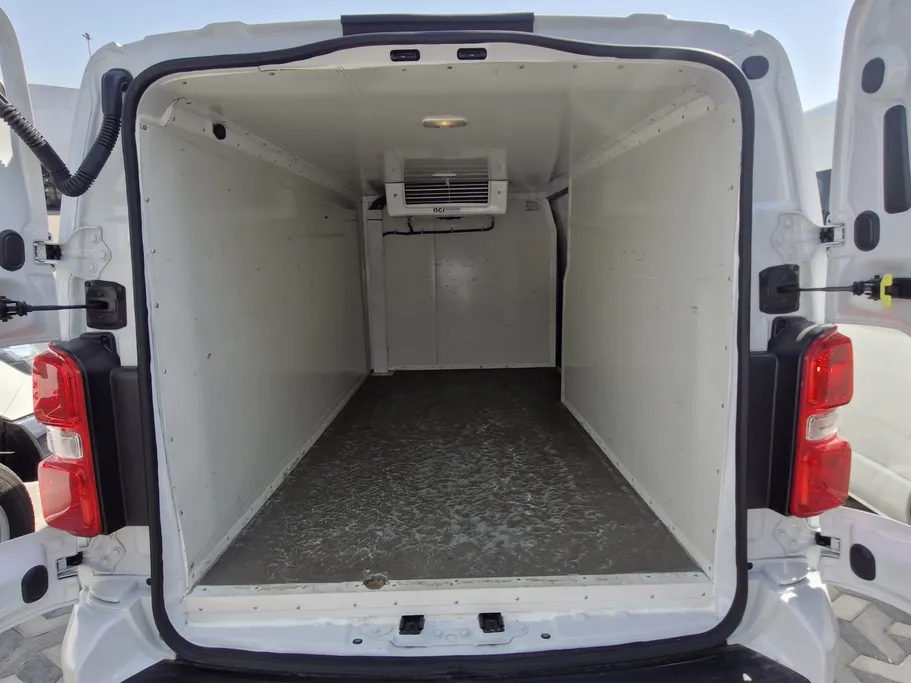 2024 Peugeot Expert VAN 
