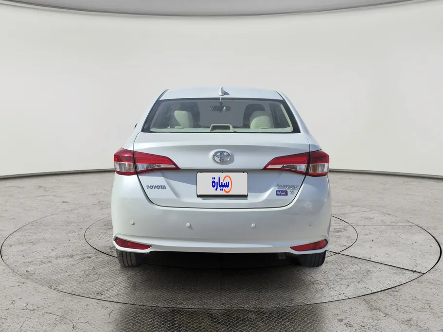 2022 Toyota Yaris  Y 