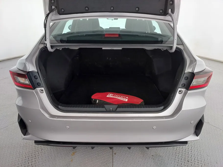 2023 Toyota Yaris  Y 
