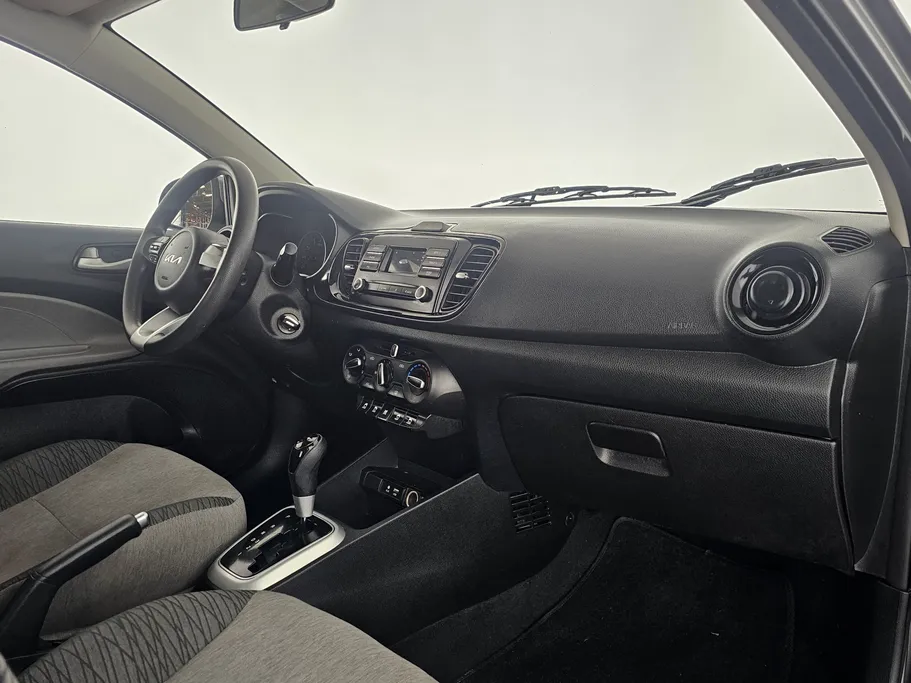 2023 Kia Pegas LX 