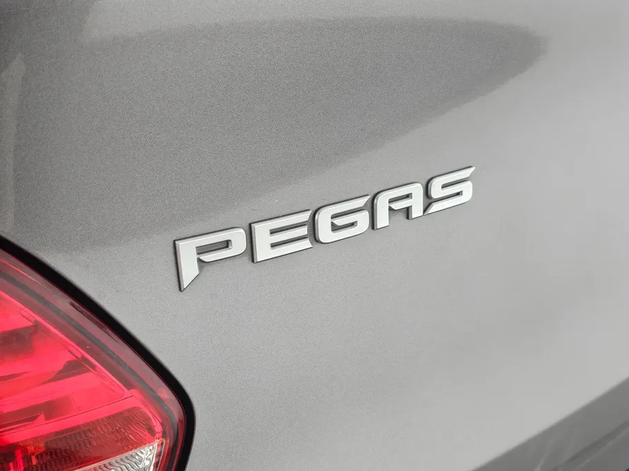 2023 Kia Pegas LX 