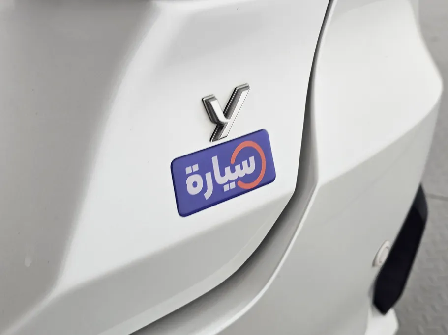 تويوتا يارس Y 2023 