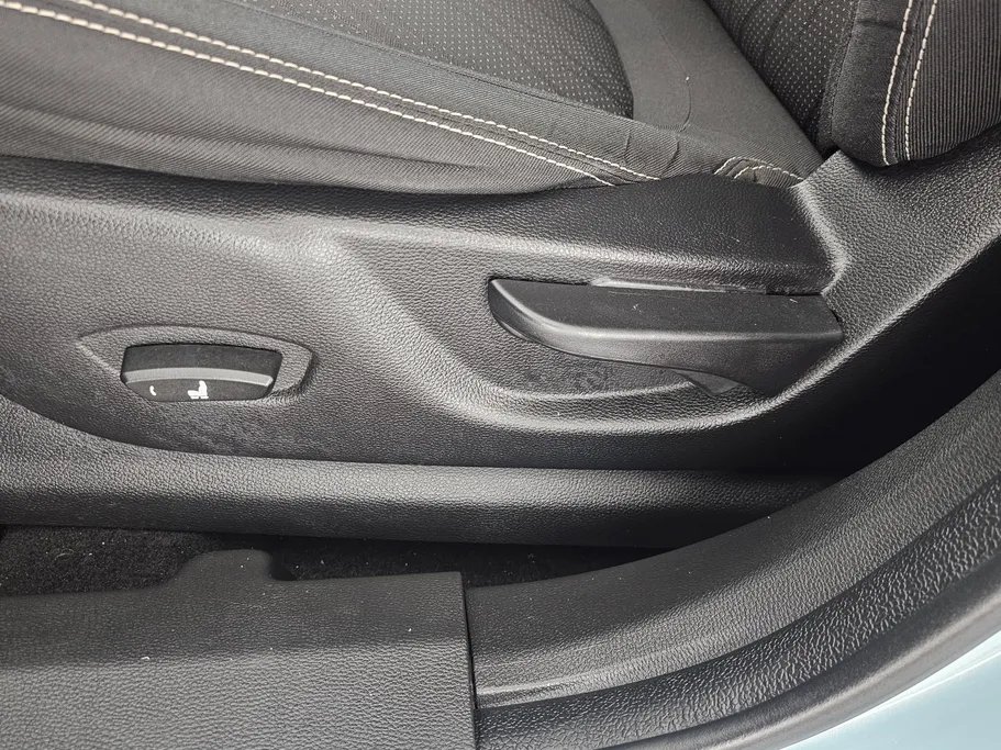 2023 Chevrolet Groove LT 