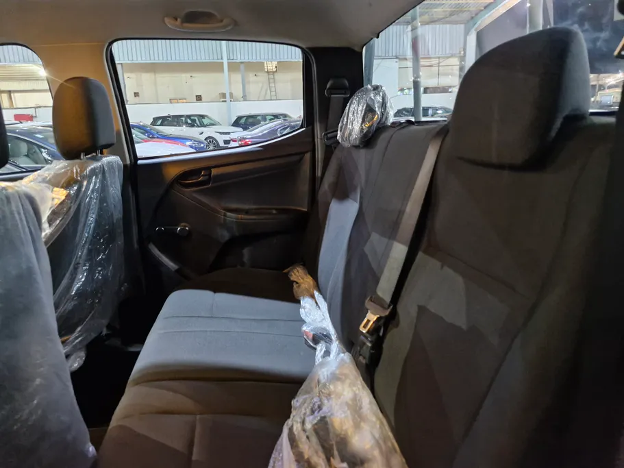 ايسوزو دي ماكس Double Cab 2023 