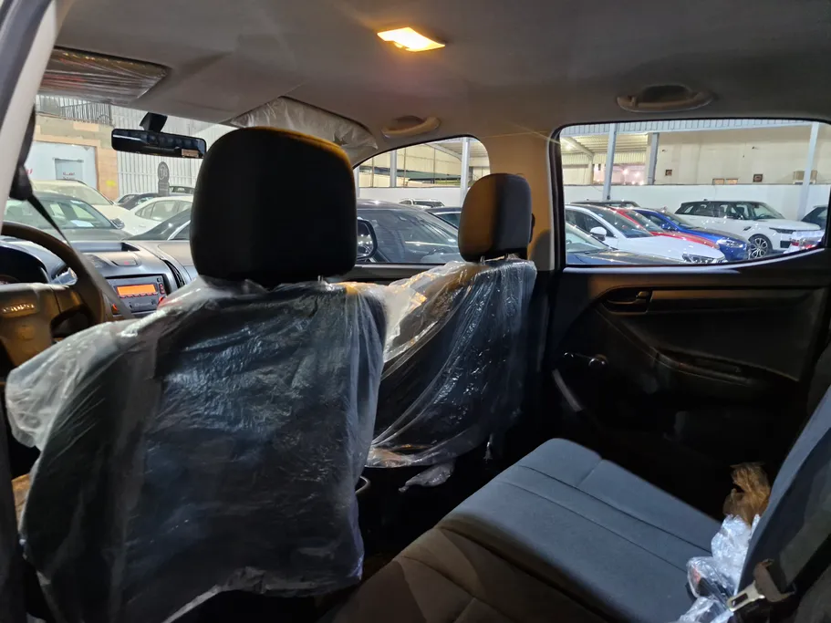 ايسوزو دي ماكس Double Cab 2023 