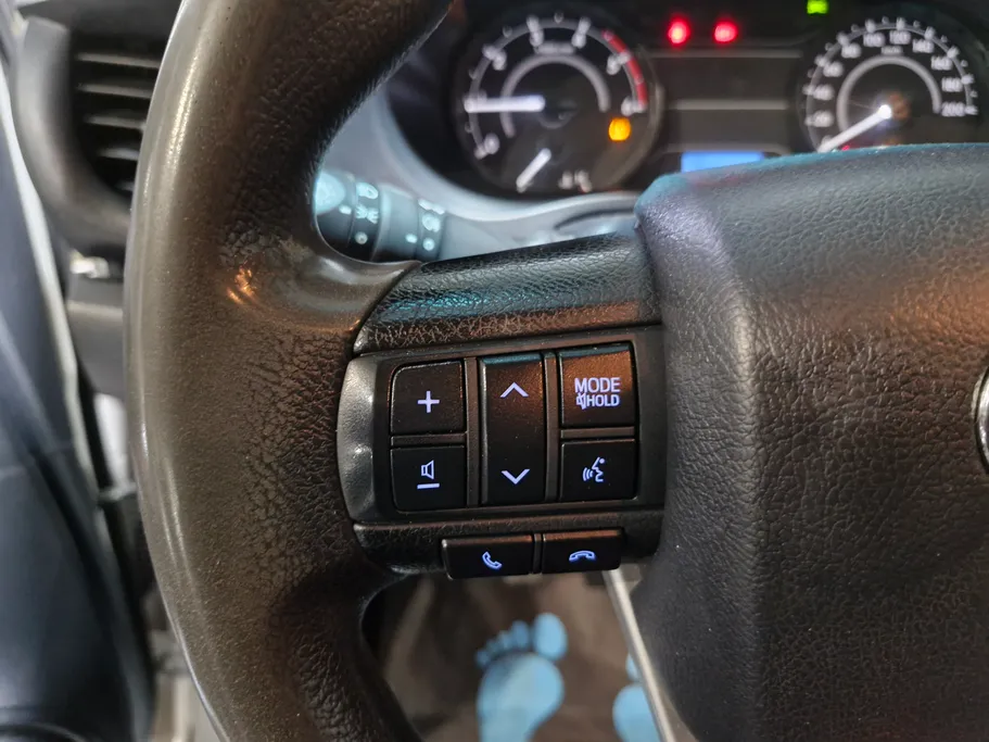 تويوتا هايلكس DC 4x4 GL2 DSL 2021 