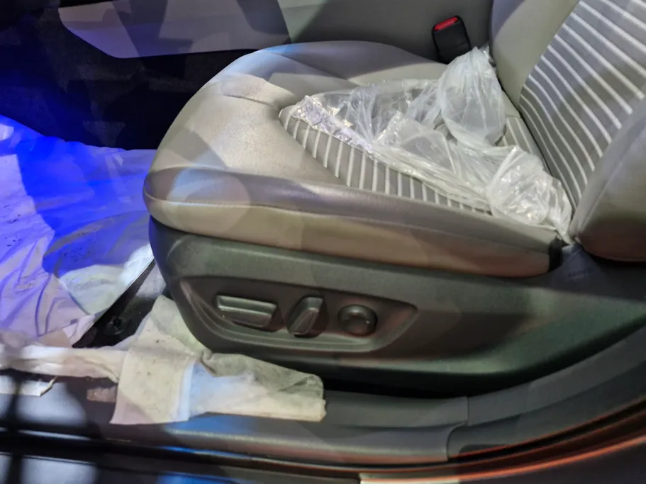 2023 Toyota Camry  SE 