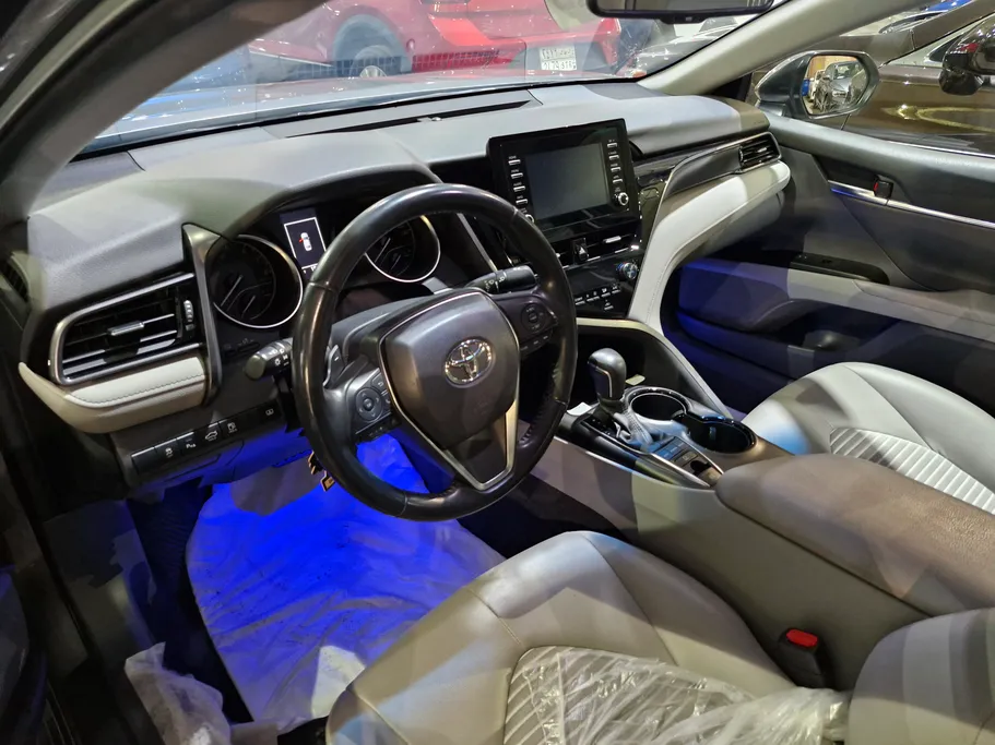 2023 Toyota Camry  SE 