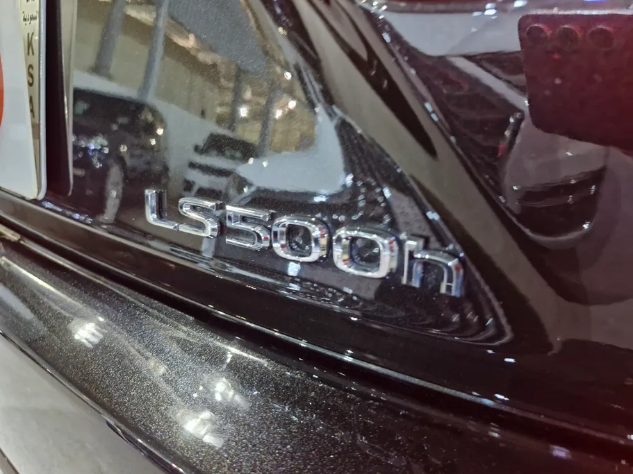 2023 Lexus LS 500 BH Hybrid 
