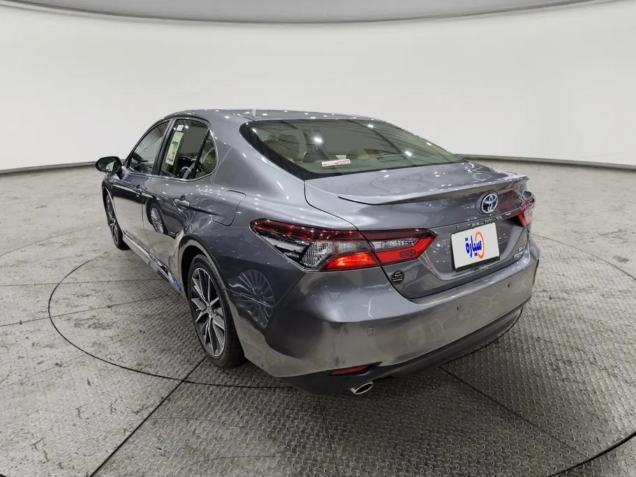 2024 Toyota Camry  GLE HEV  