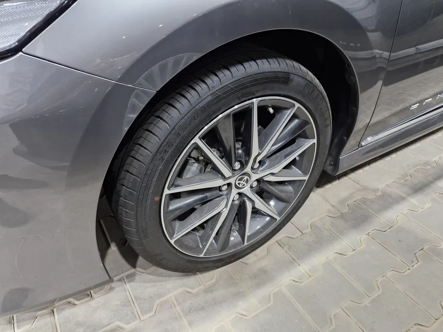 2024 Toyota Camry  GLE HEV  