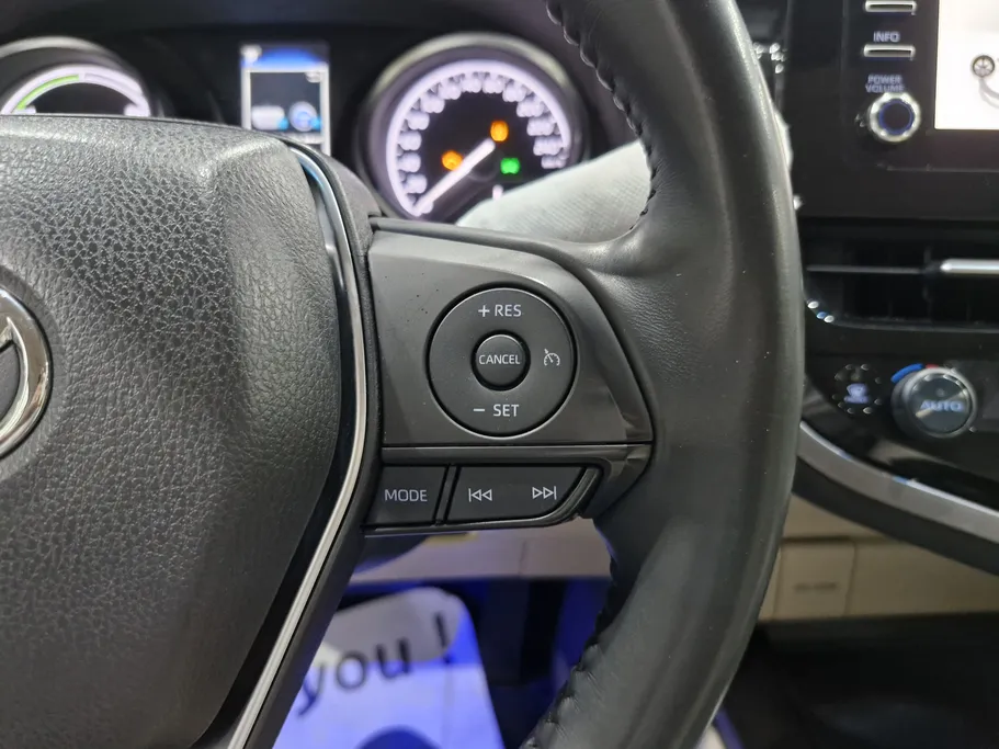 2024 Toyota Camry  GLE HEV  