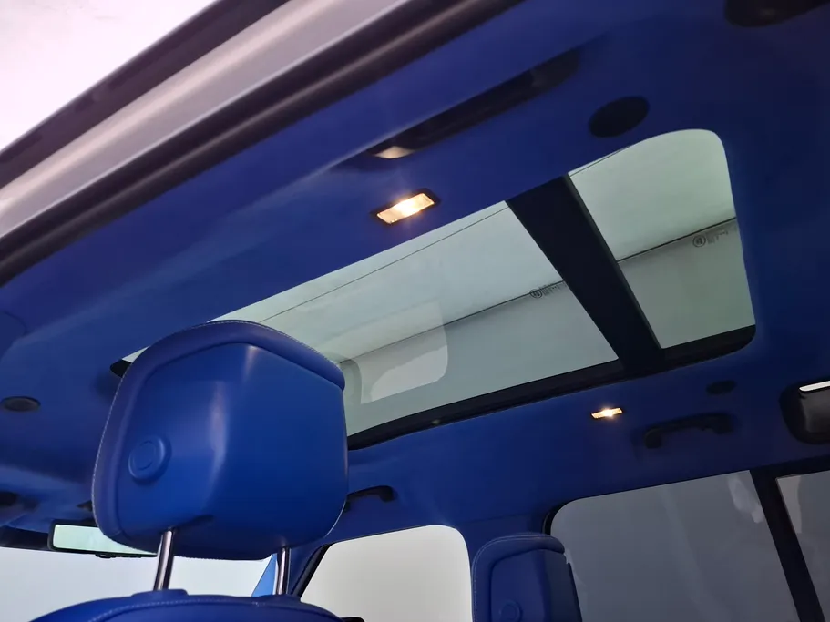 لاند روفر ديفندر HSE P400 2022 