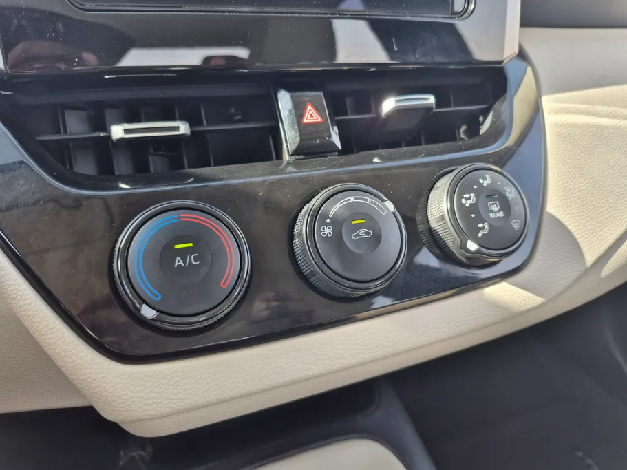 2024 Toyota Corolla XLI 