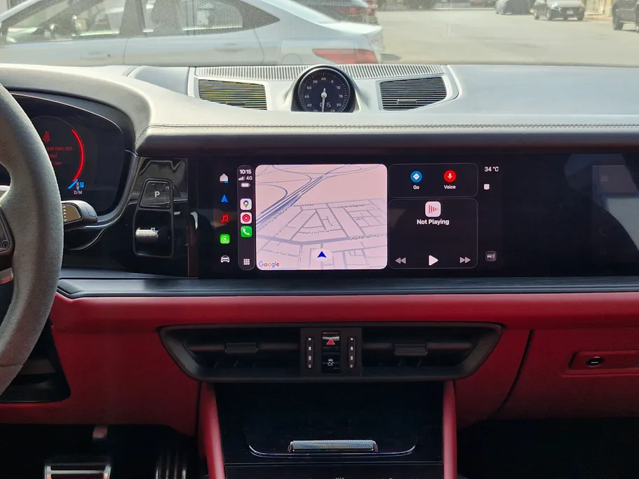 2025 Porsche Cayenne GTS 