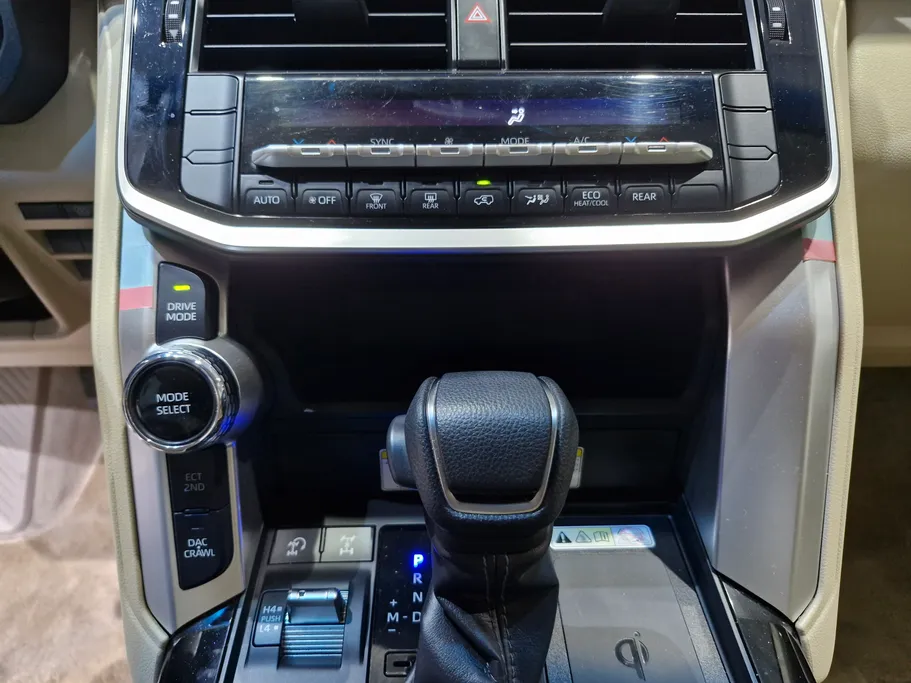2023 Toyota Land Cruiser GXR3